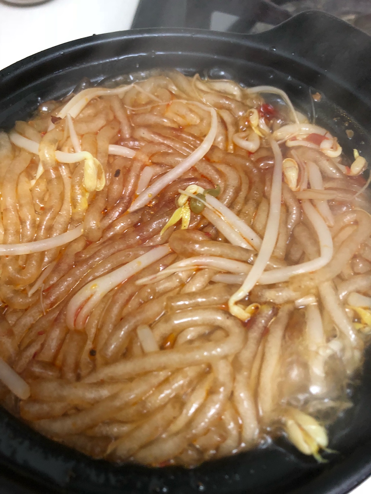 砂锅酸辣粉