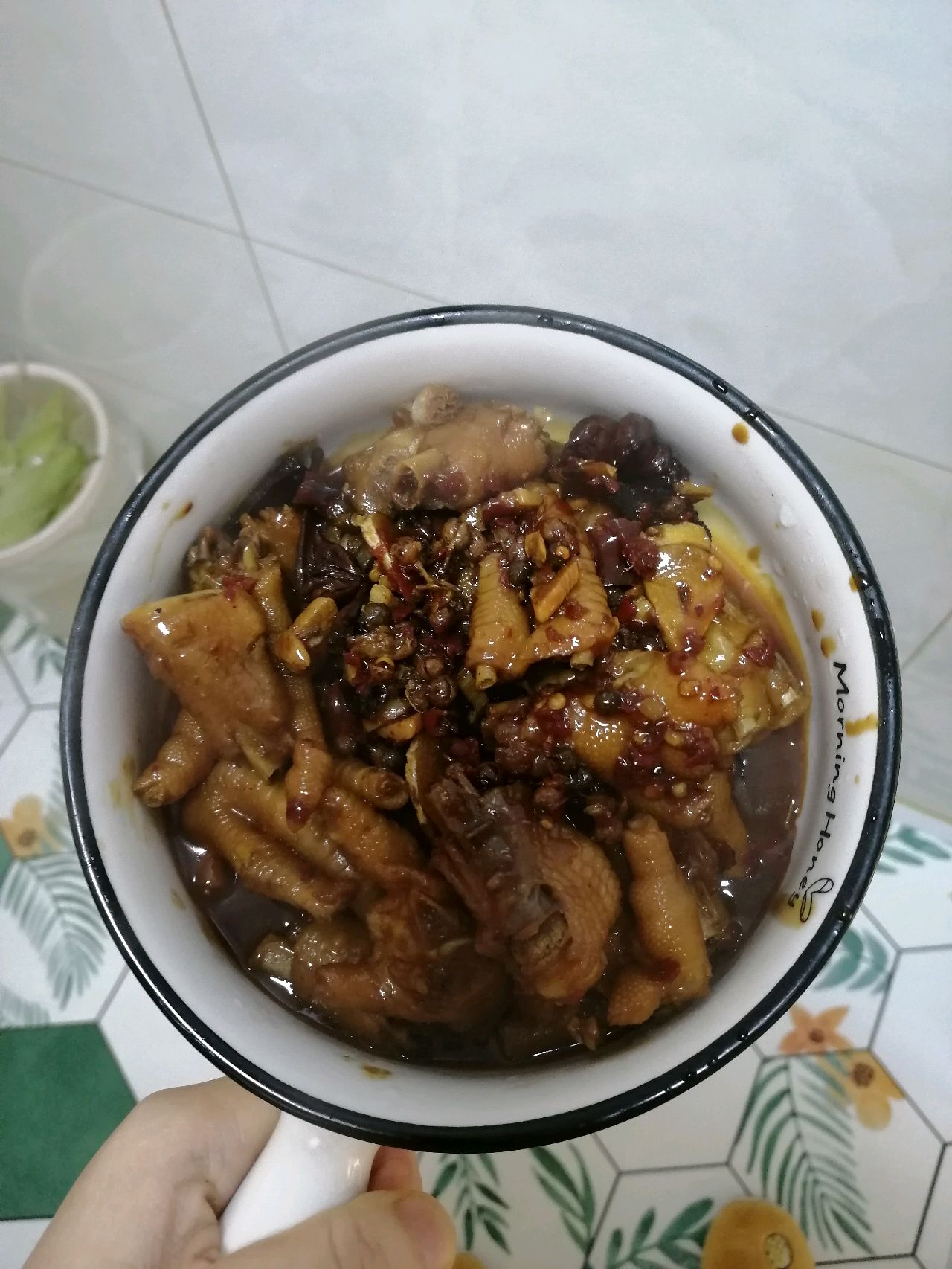 砂锅香辣鸡爪