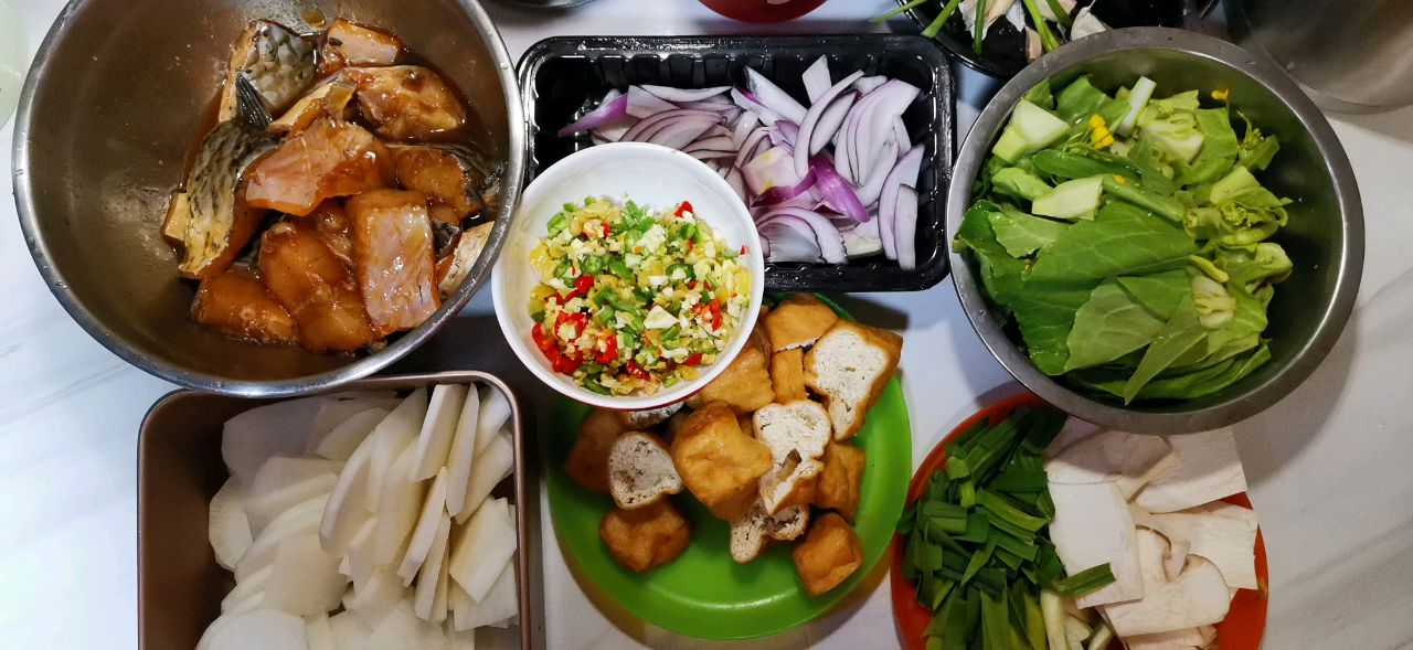 砂锅鱼煲