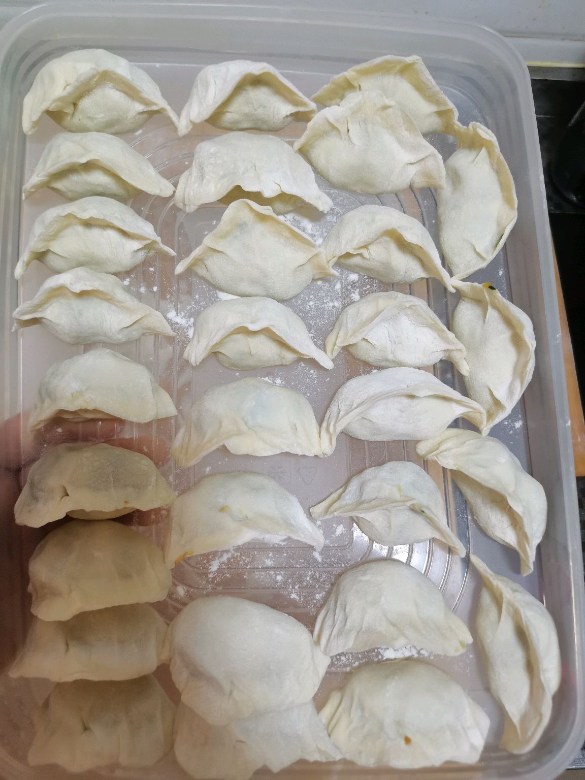 扇贝猪肉鸡蛋韭菜馅饺子