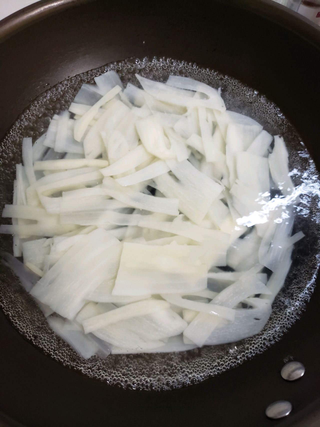 陕菜经典～莲菜炒肉
