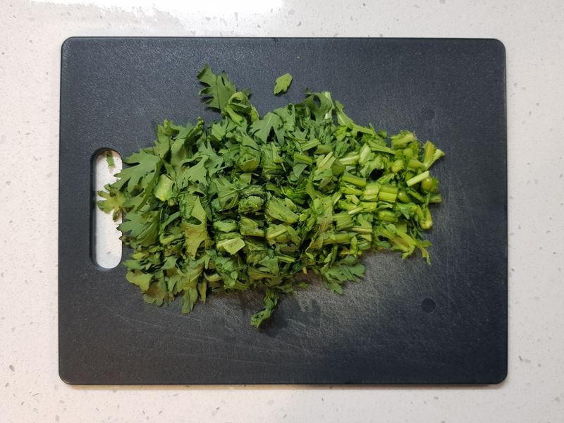 山茼蒿豆腐饺子