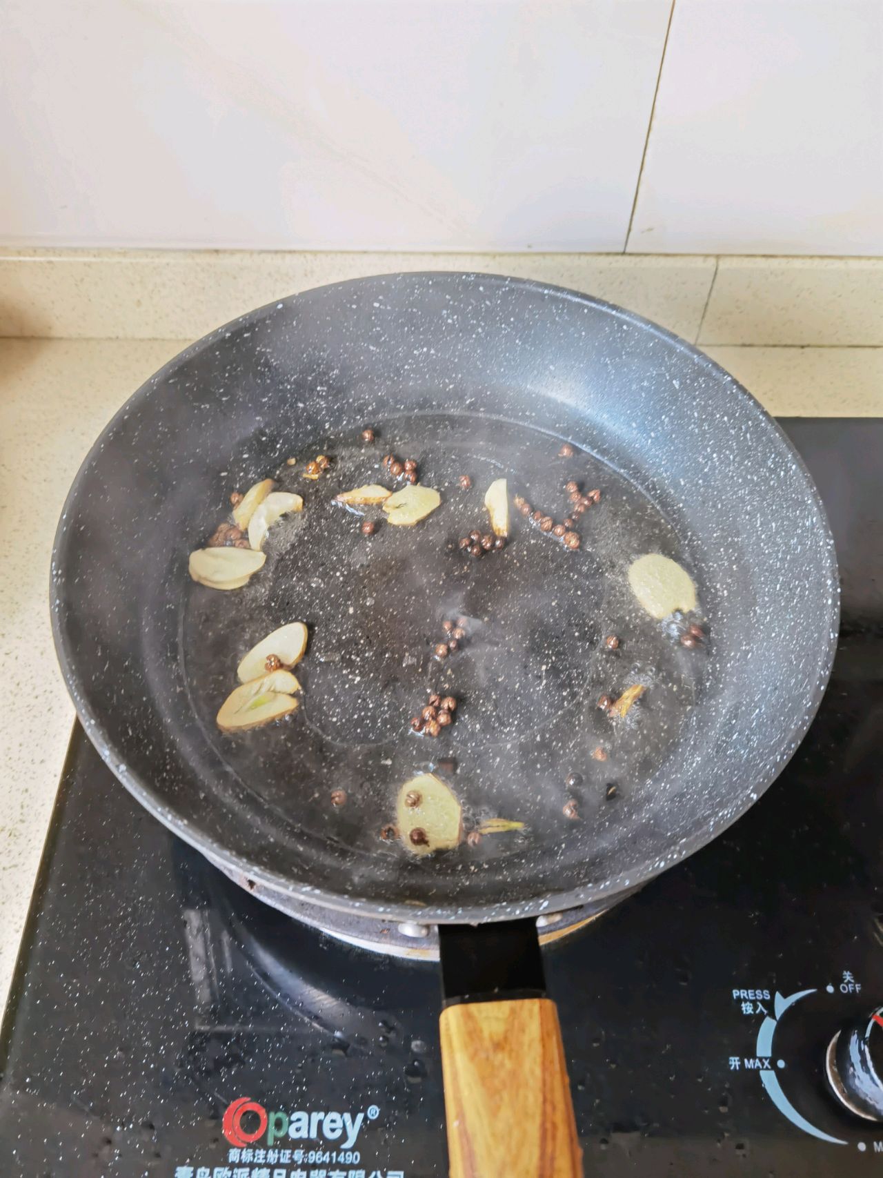 山药红椒炒白果