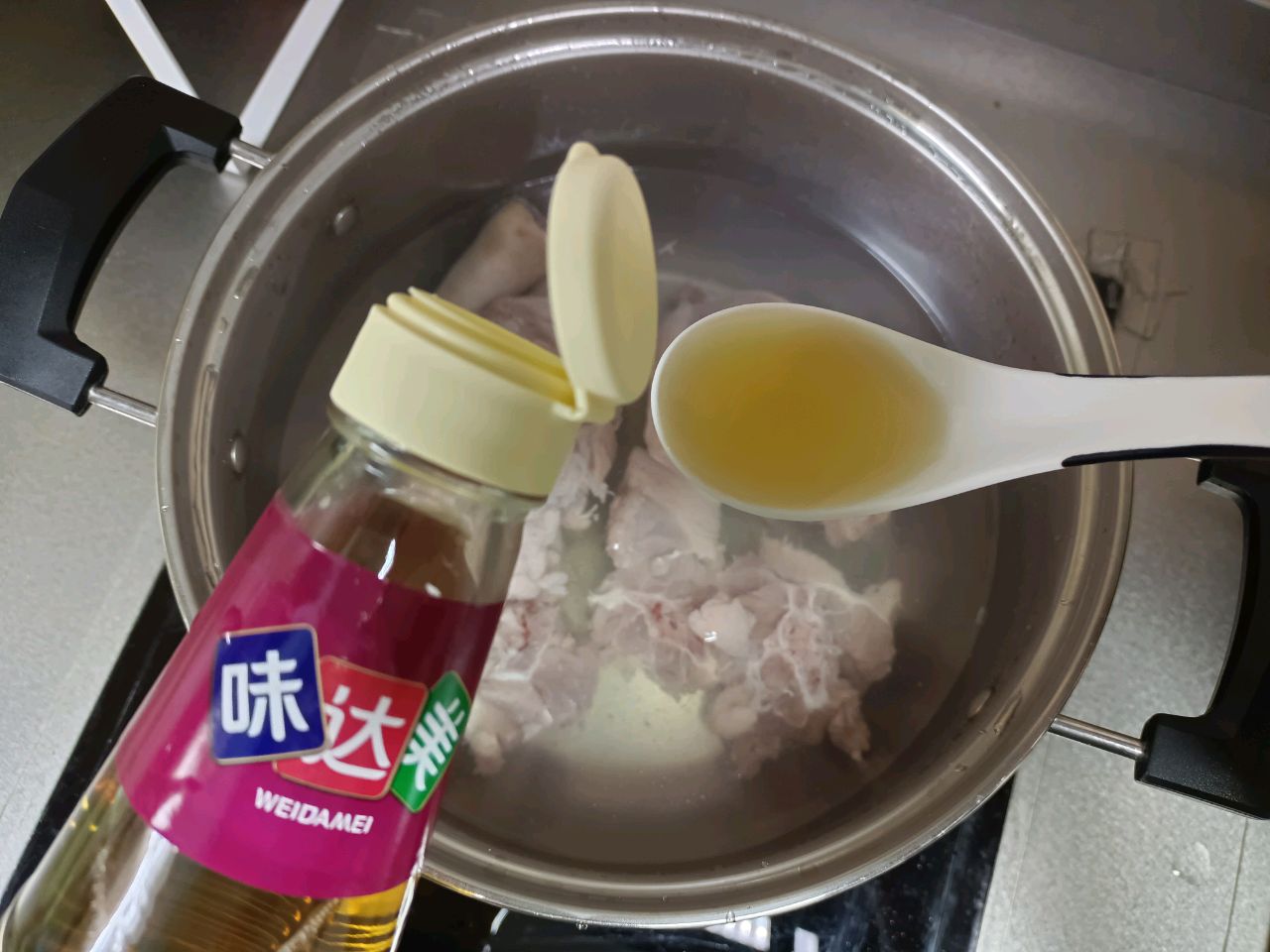山药胡萝卜猪尾骨汤