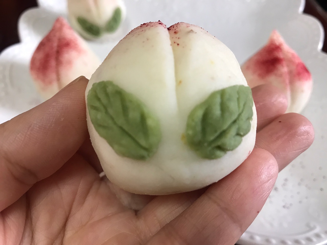 山药山楂糕寿桃包
