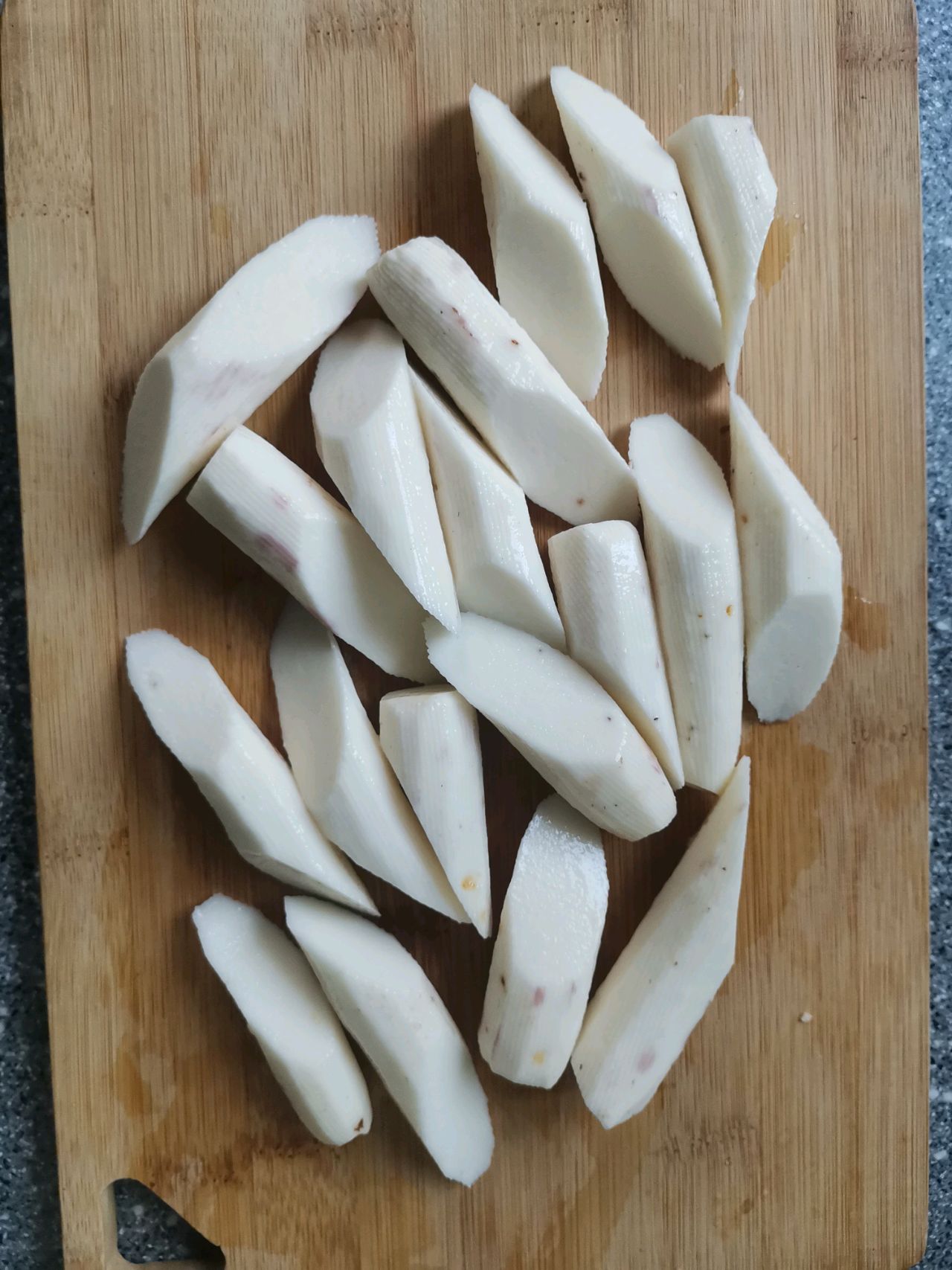 山药玉米排骨汤