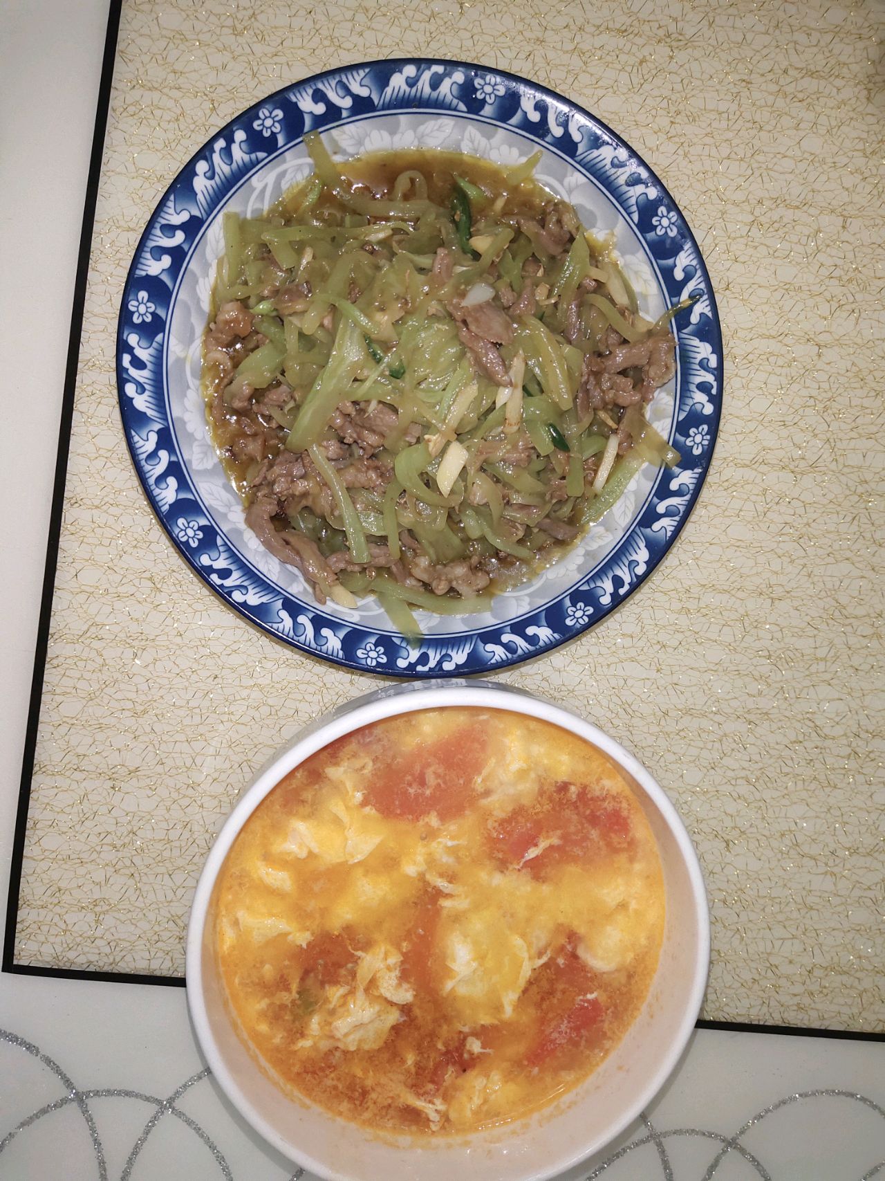 上班族的快简餐