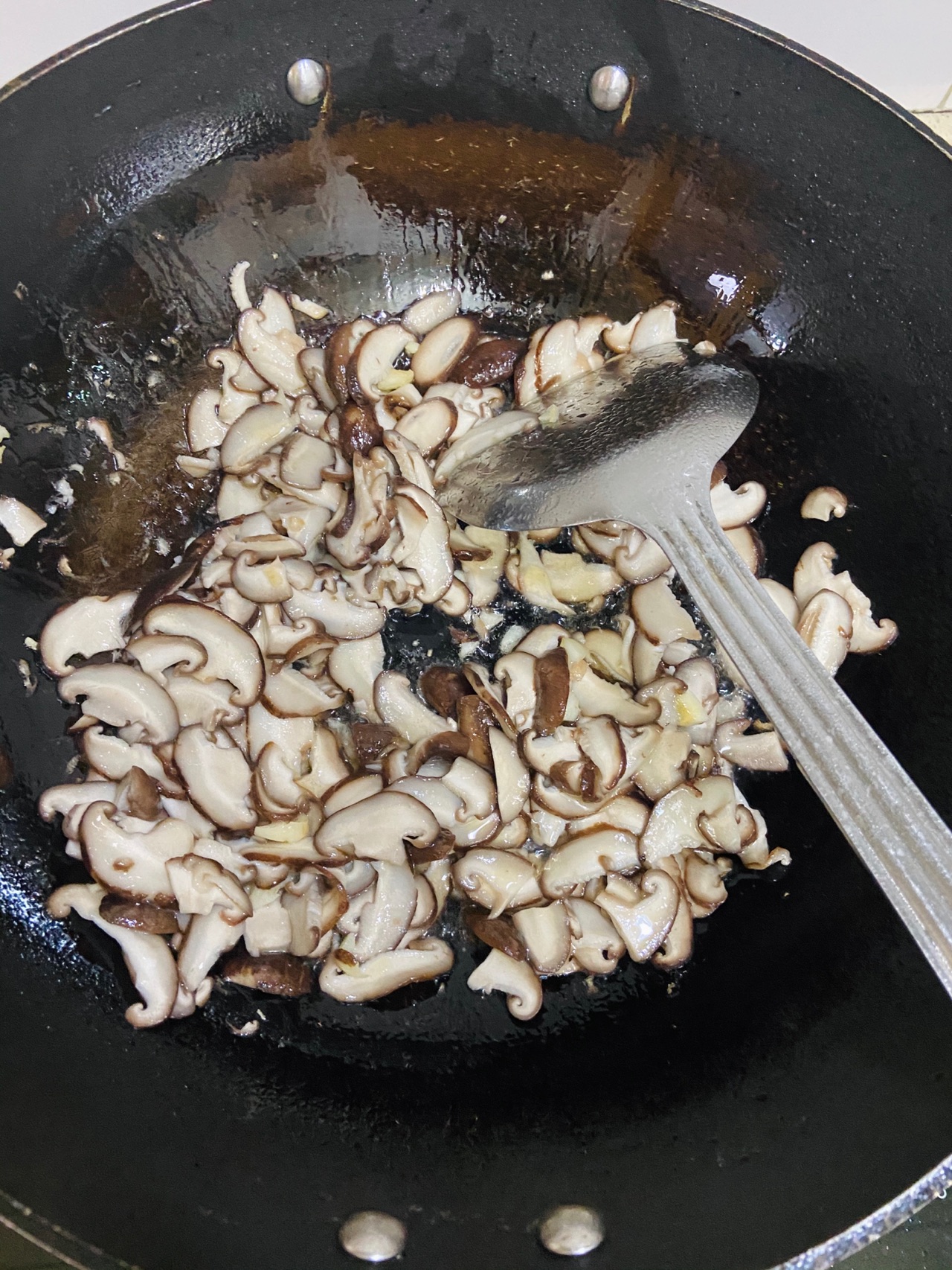 上海青炒香菇