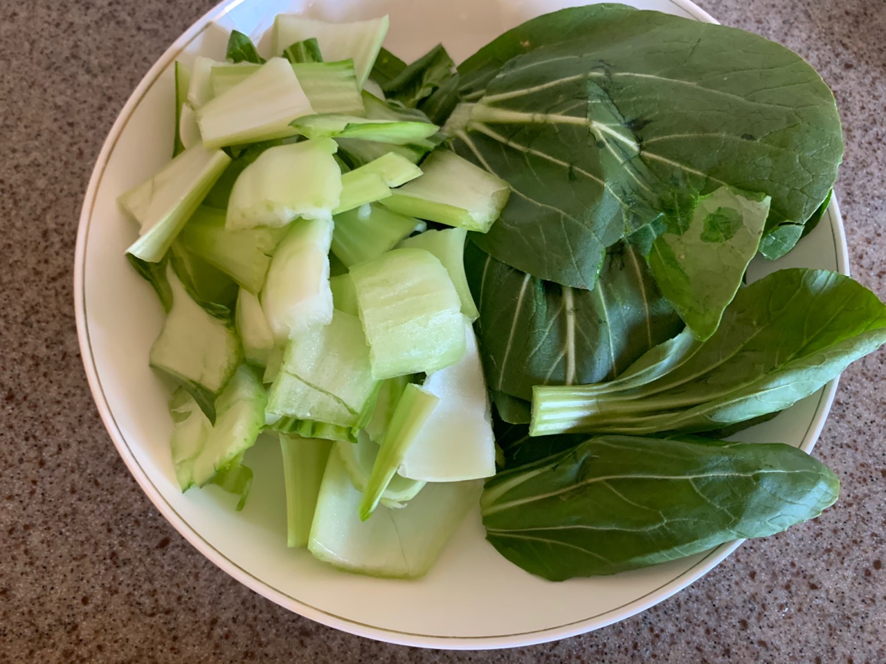 上海青炒油豆腐