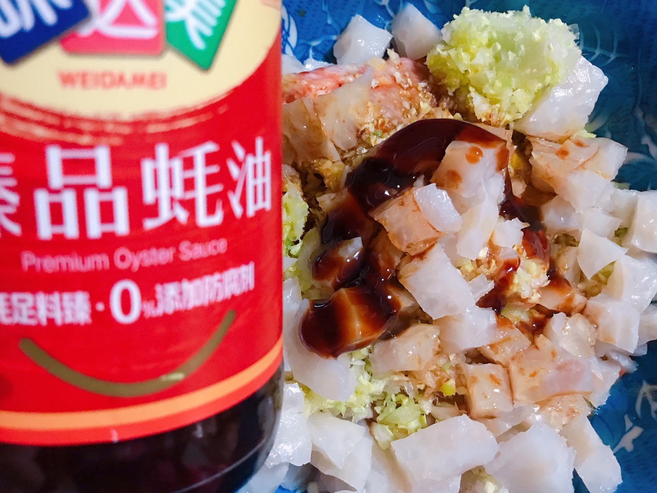 上海特色灌汤小笼包