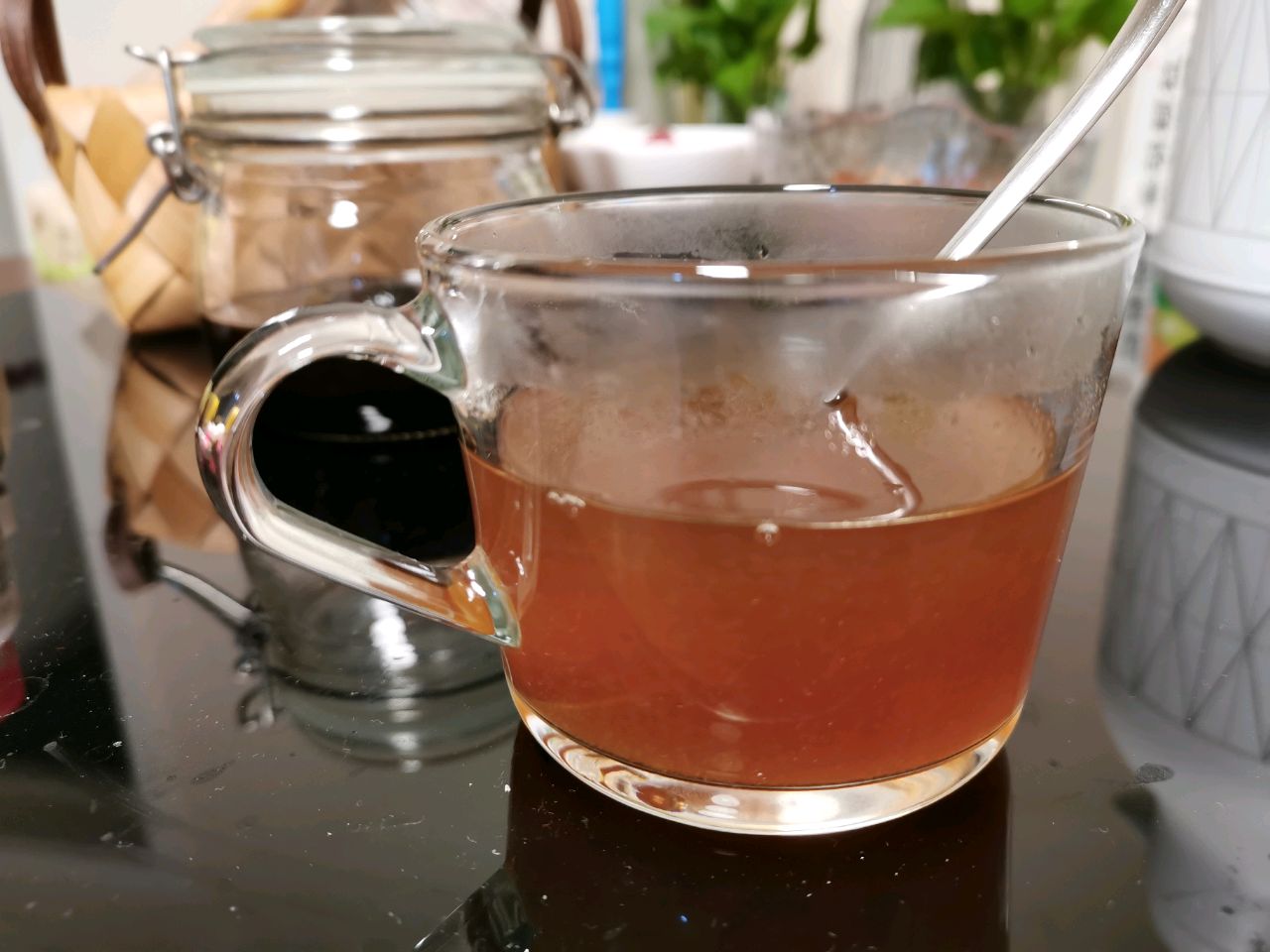 深秋时节润肺暖心的自制秋梨膏