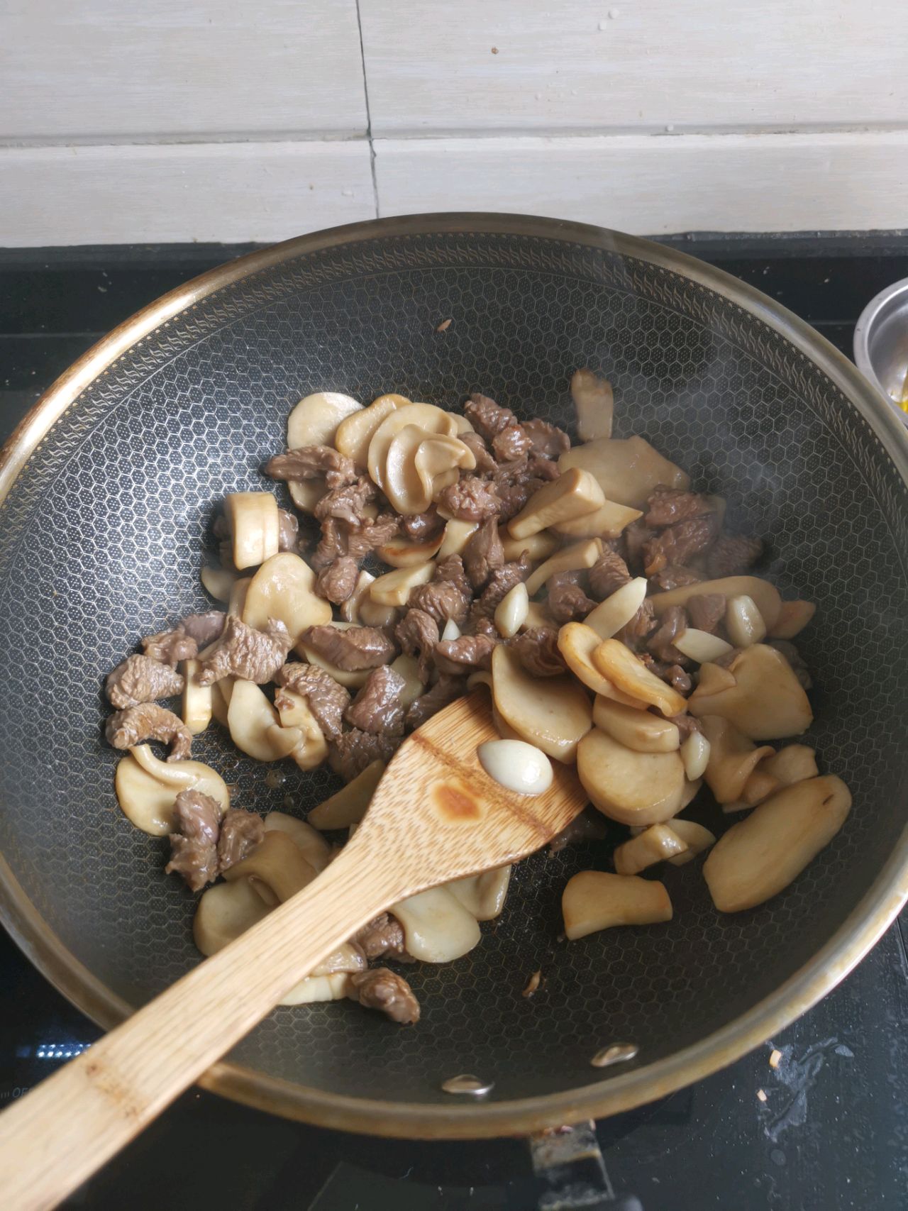 神仙搭配|黑椒杏鲍菇牛肉粒