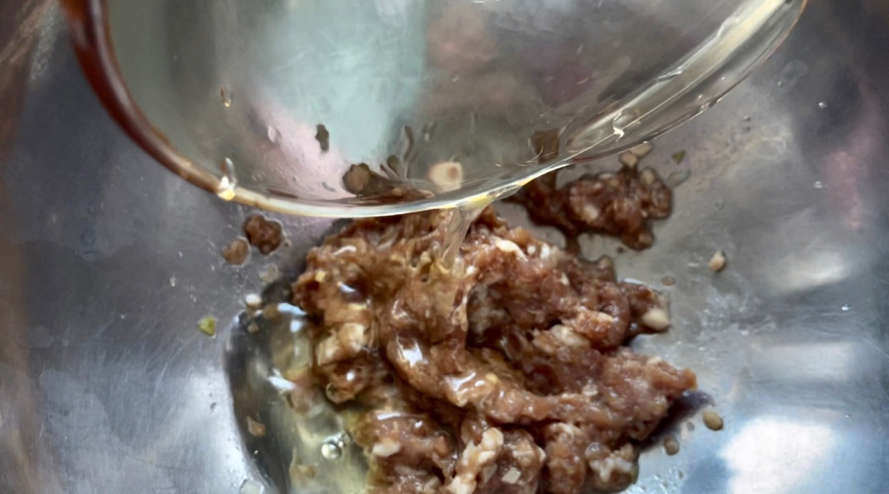 生汆丸子汤