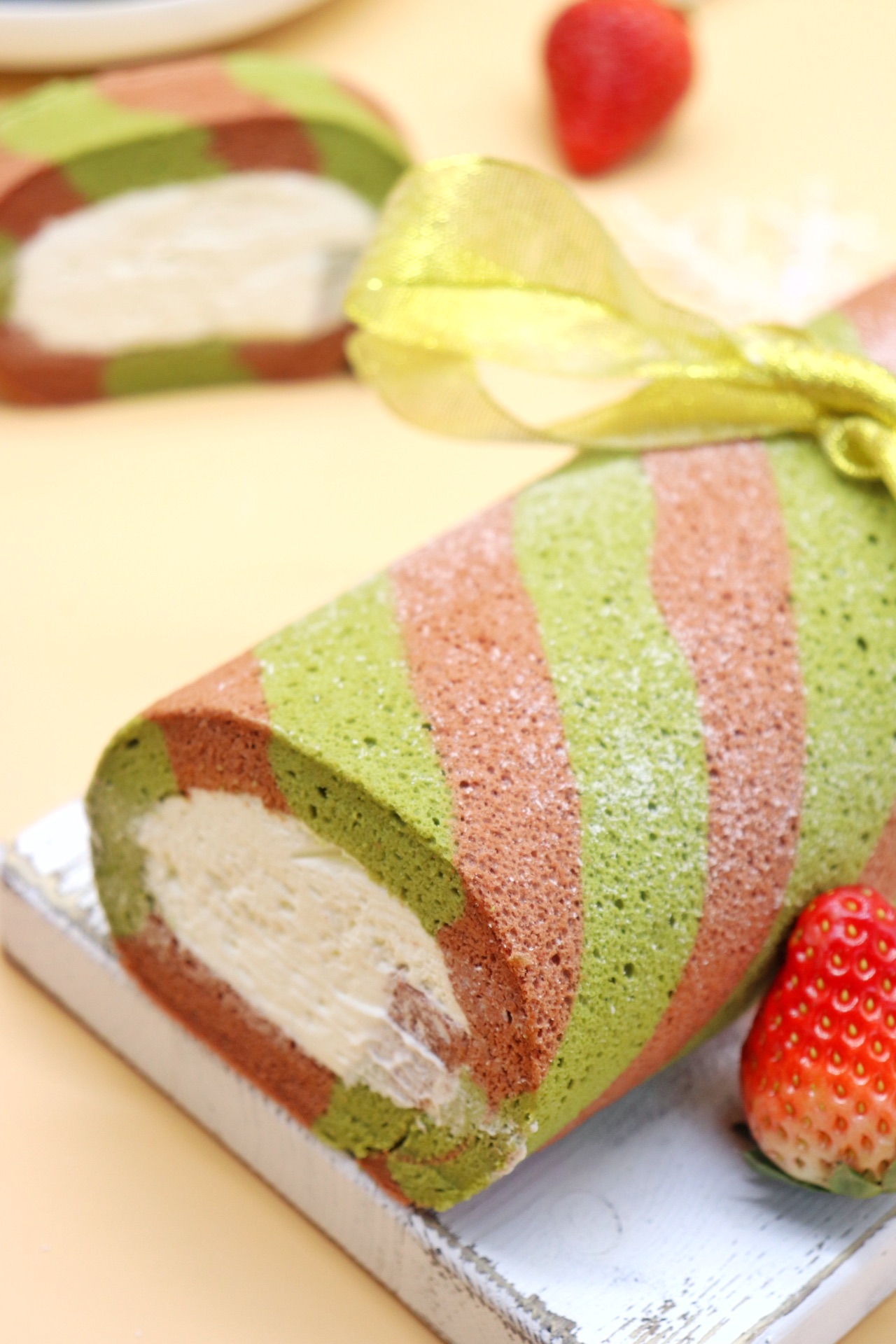 圣诞的仪式感圣诞双色蛋糕卷