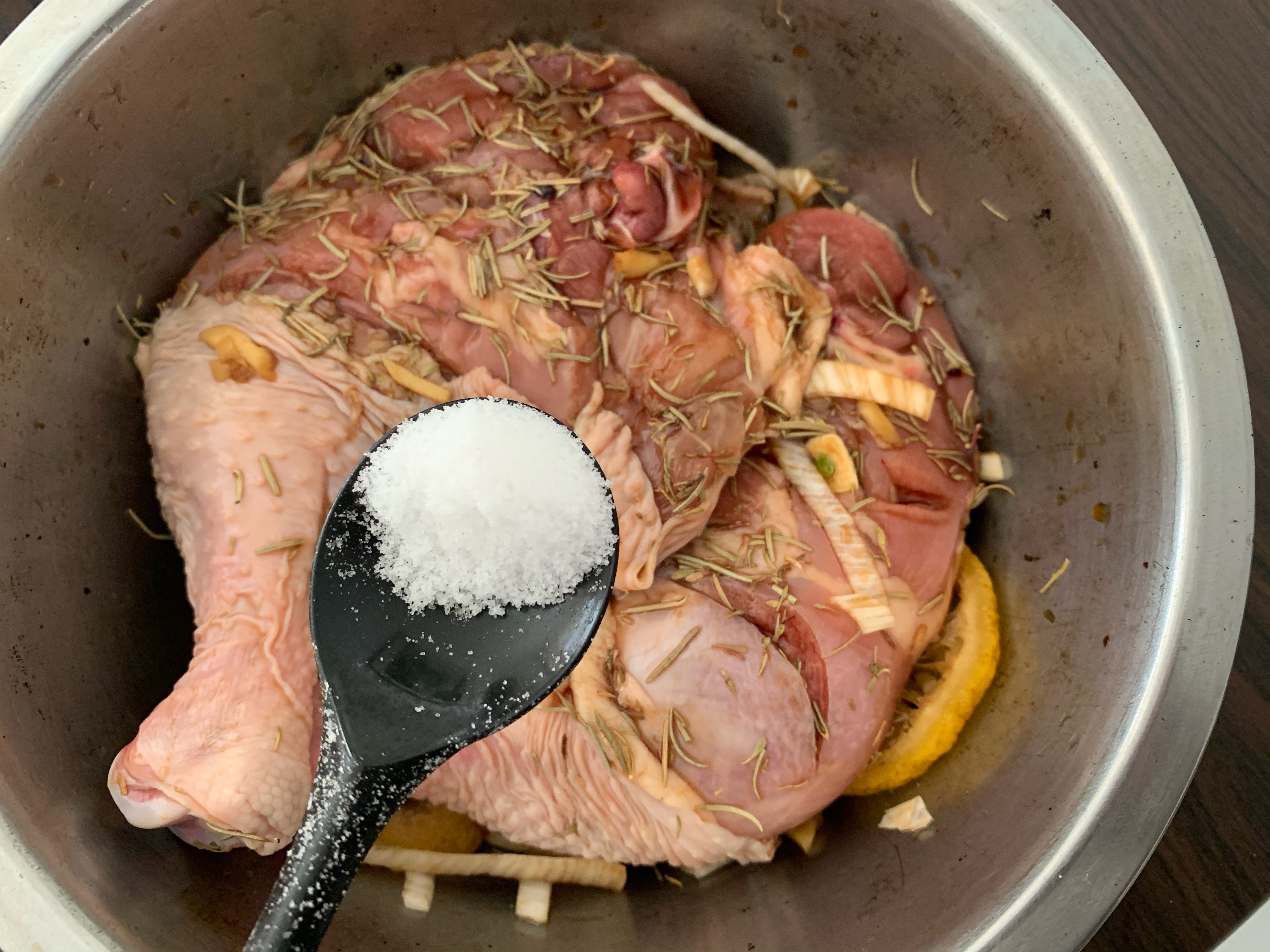 圣诞美食：无油炸鸡腿，酥烂脱骨
