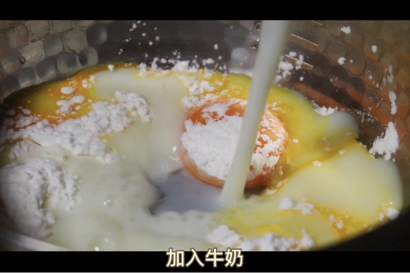 圣诞泡芙塔：它会闪闪发光哦～