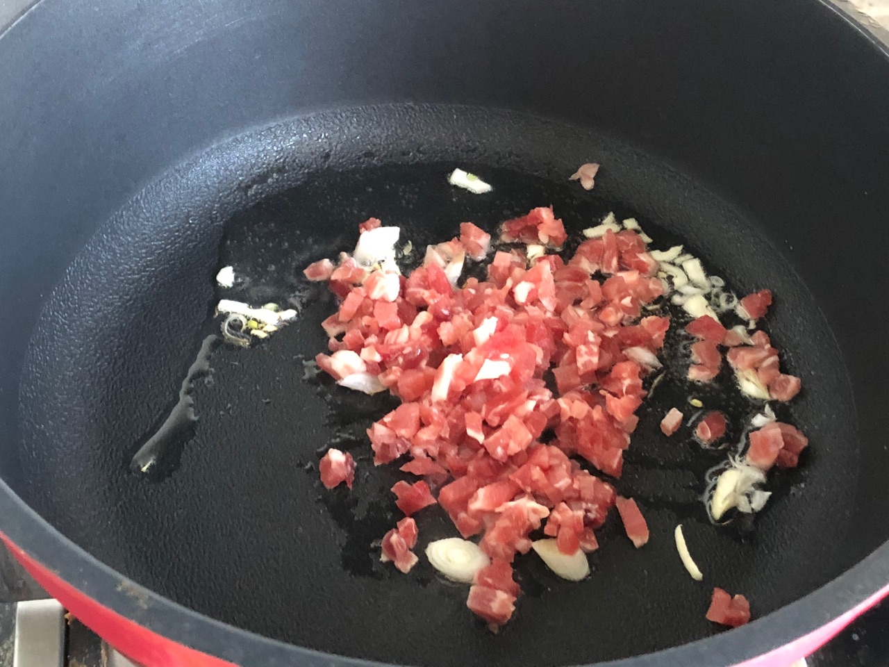 圣诞树番茄肉酱意面
