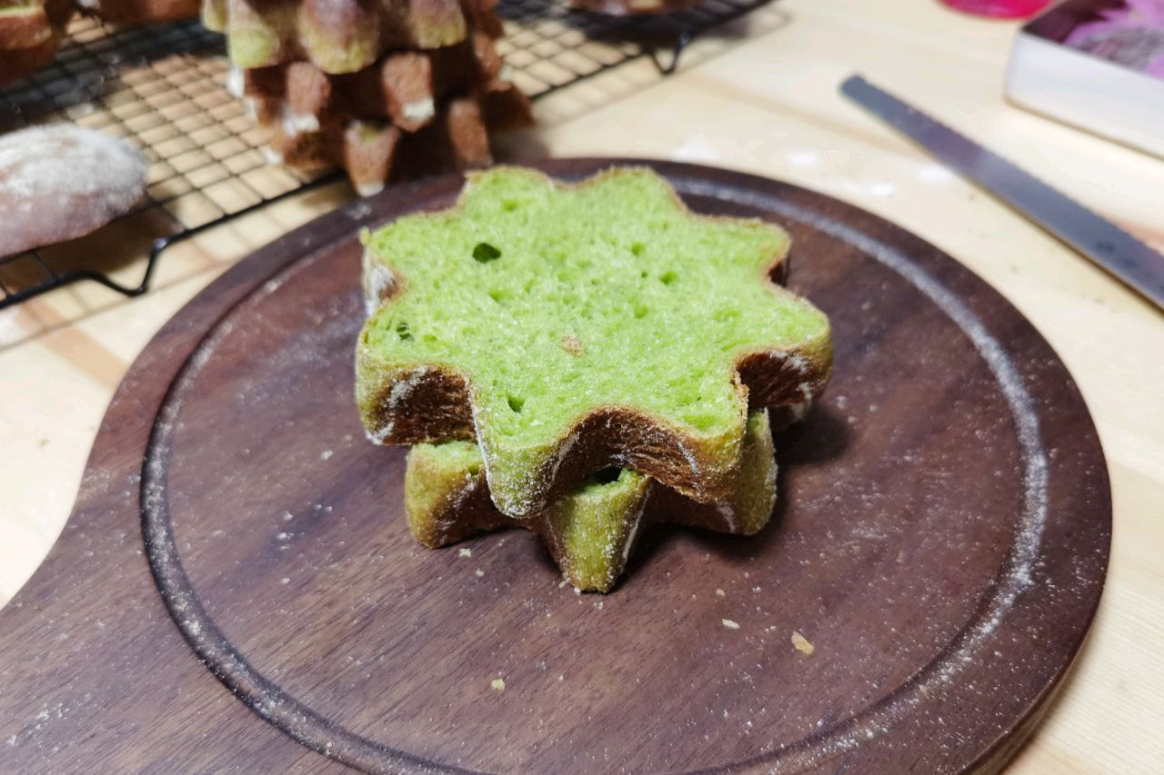 圣诞树面包