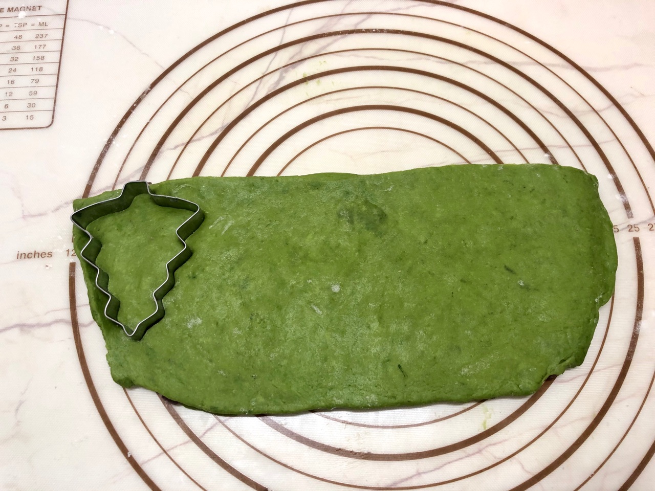 圣诞树抹茶红豆司康