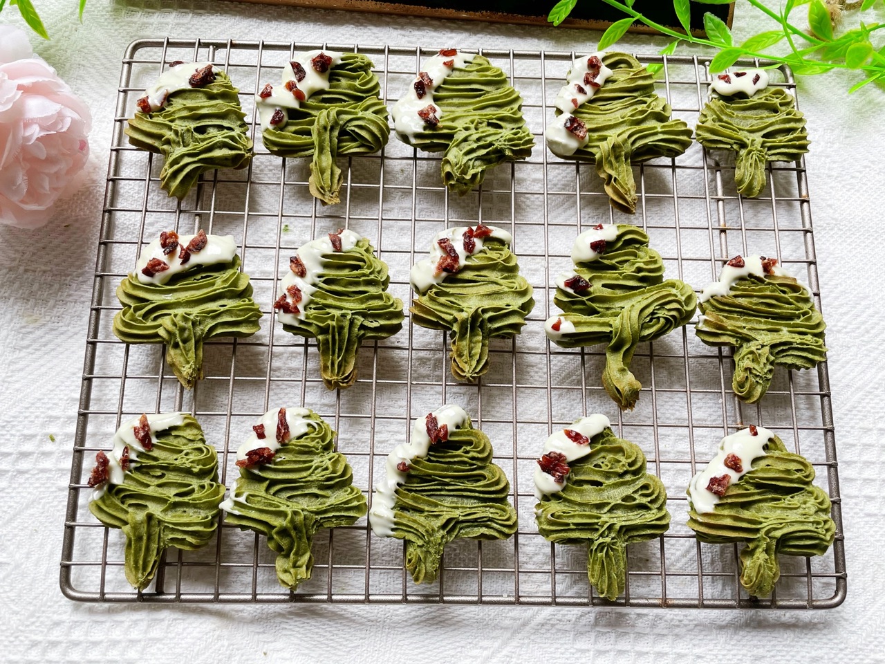 圣诞树抹茶手指麻薯
