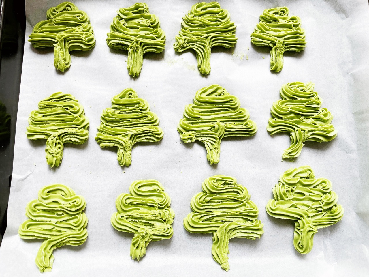 圣诞树抹茶手指麻薯