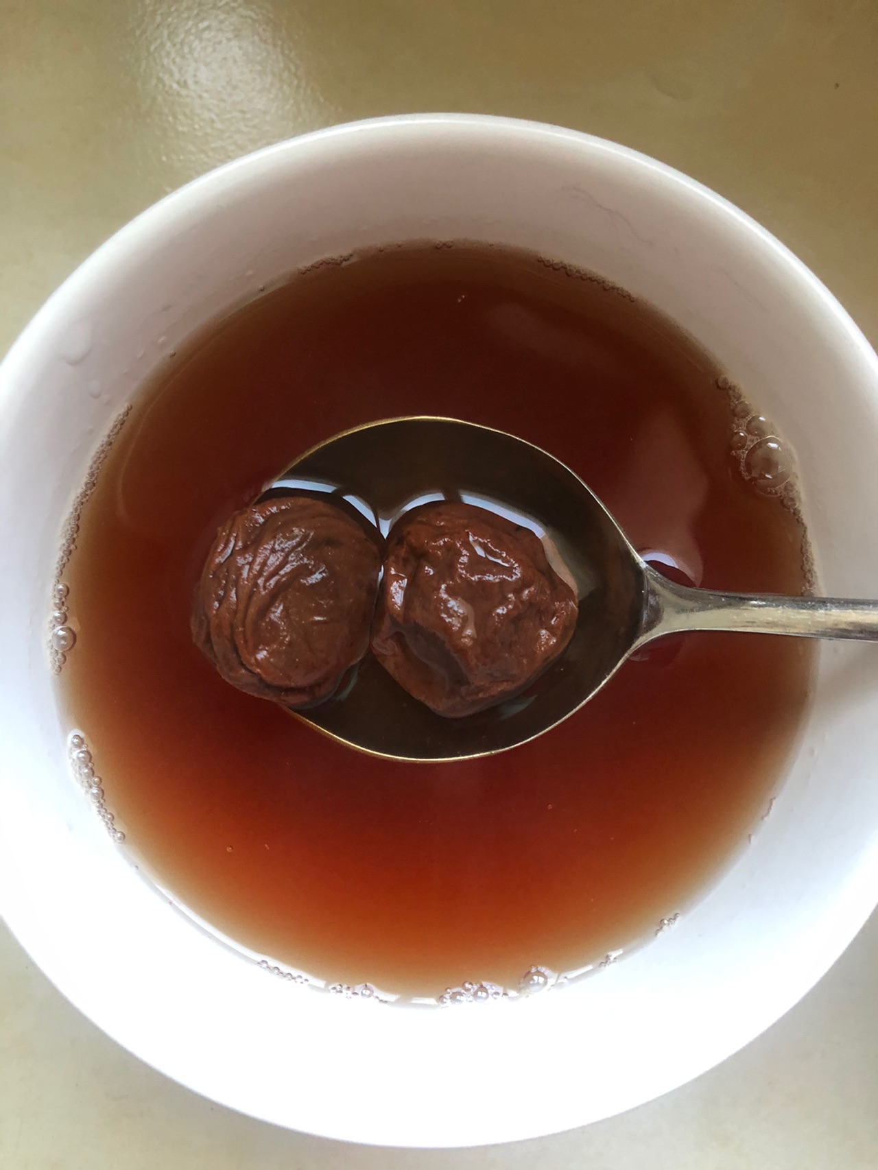 生津止渴乌梅冰糖水