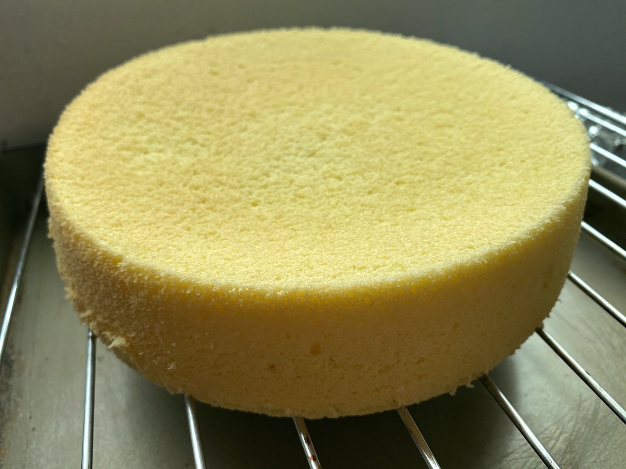 生日给自己做个安佳淡奶蛋糕