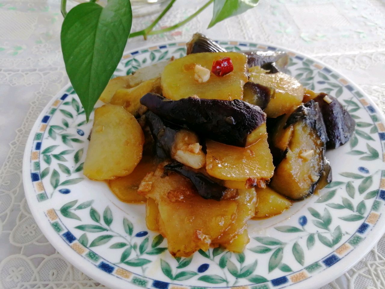 省油版土豆烧茄子