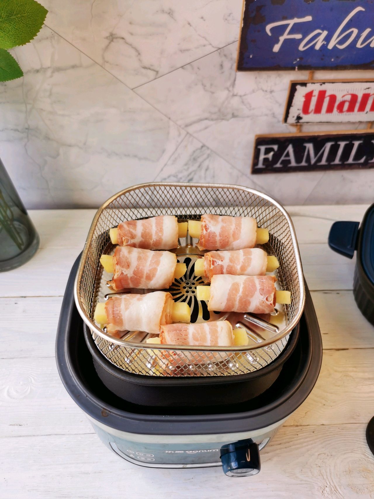 十分钟就能搞定的美食～培根土豆卷