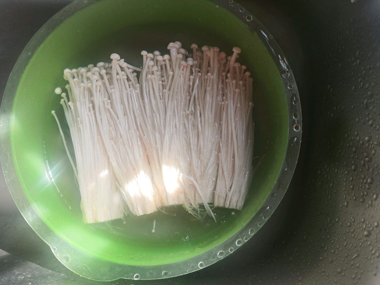 十分钟快手鲍汁蚝油金针菇