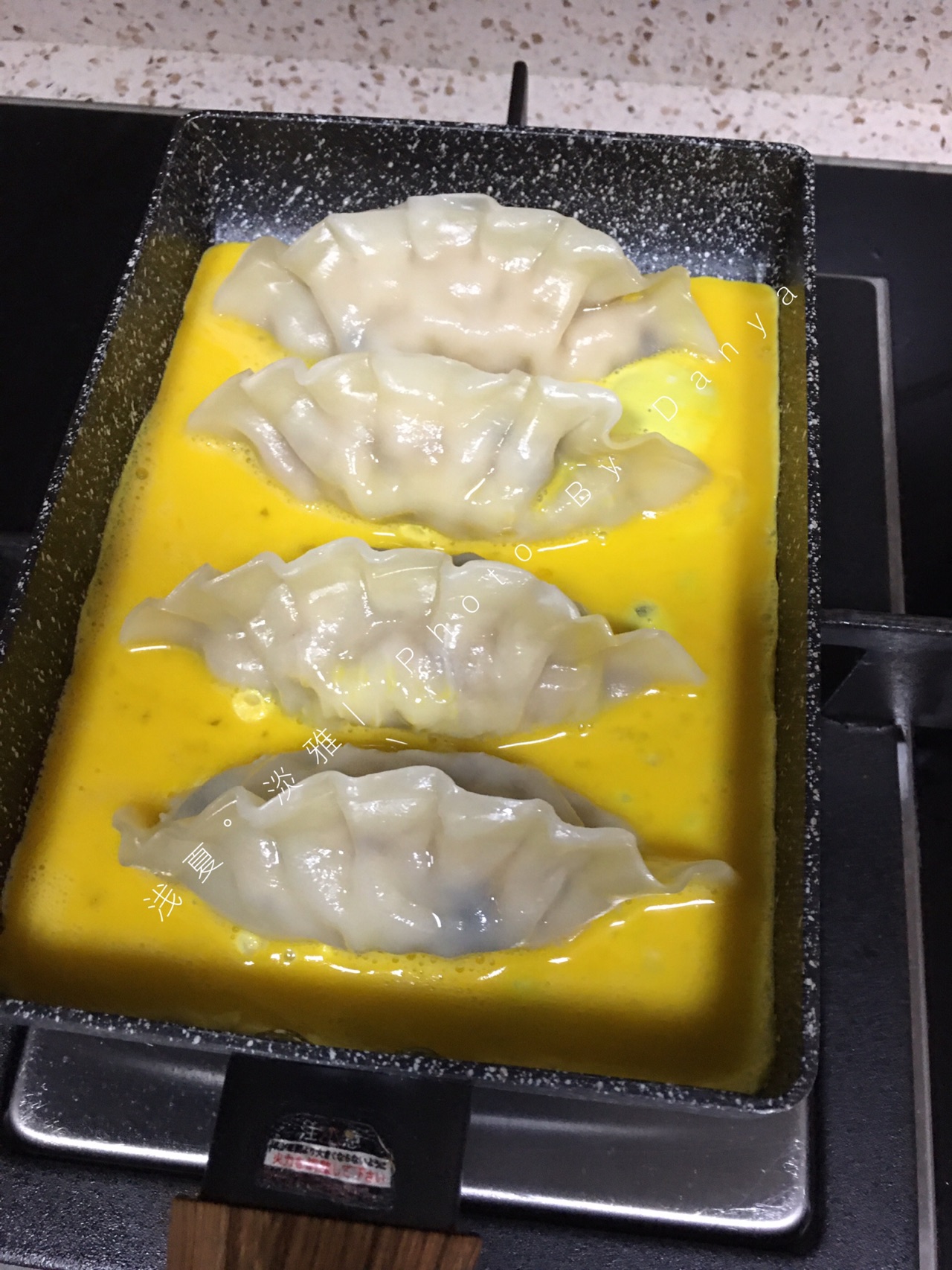 十分钟快手早餐--抱蛋煎饺