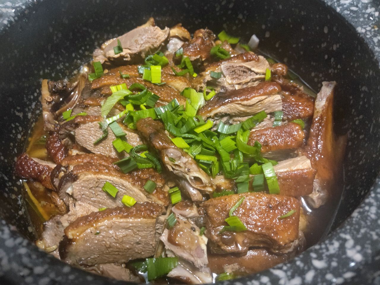 石锅豉油鸭