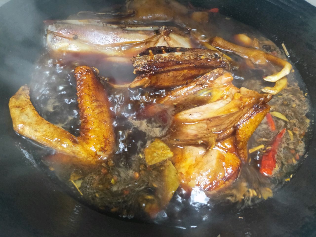 石锅豉油鸭