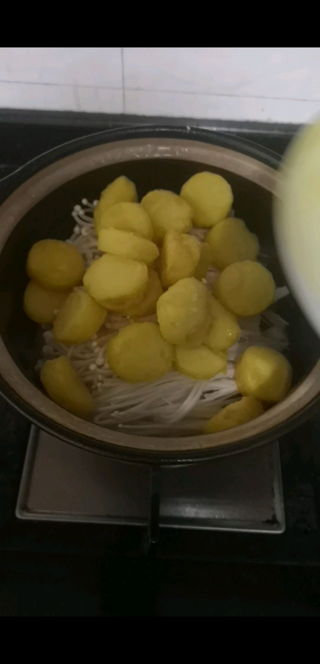 石锅金针菇开背虾