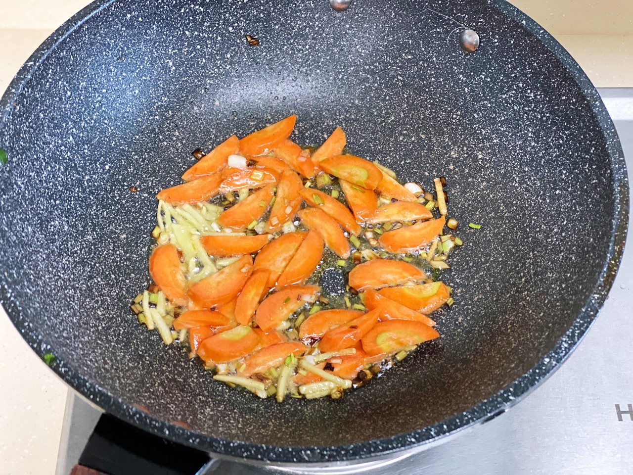 时蔬炒虾仁