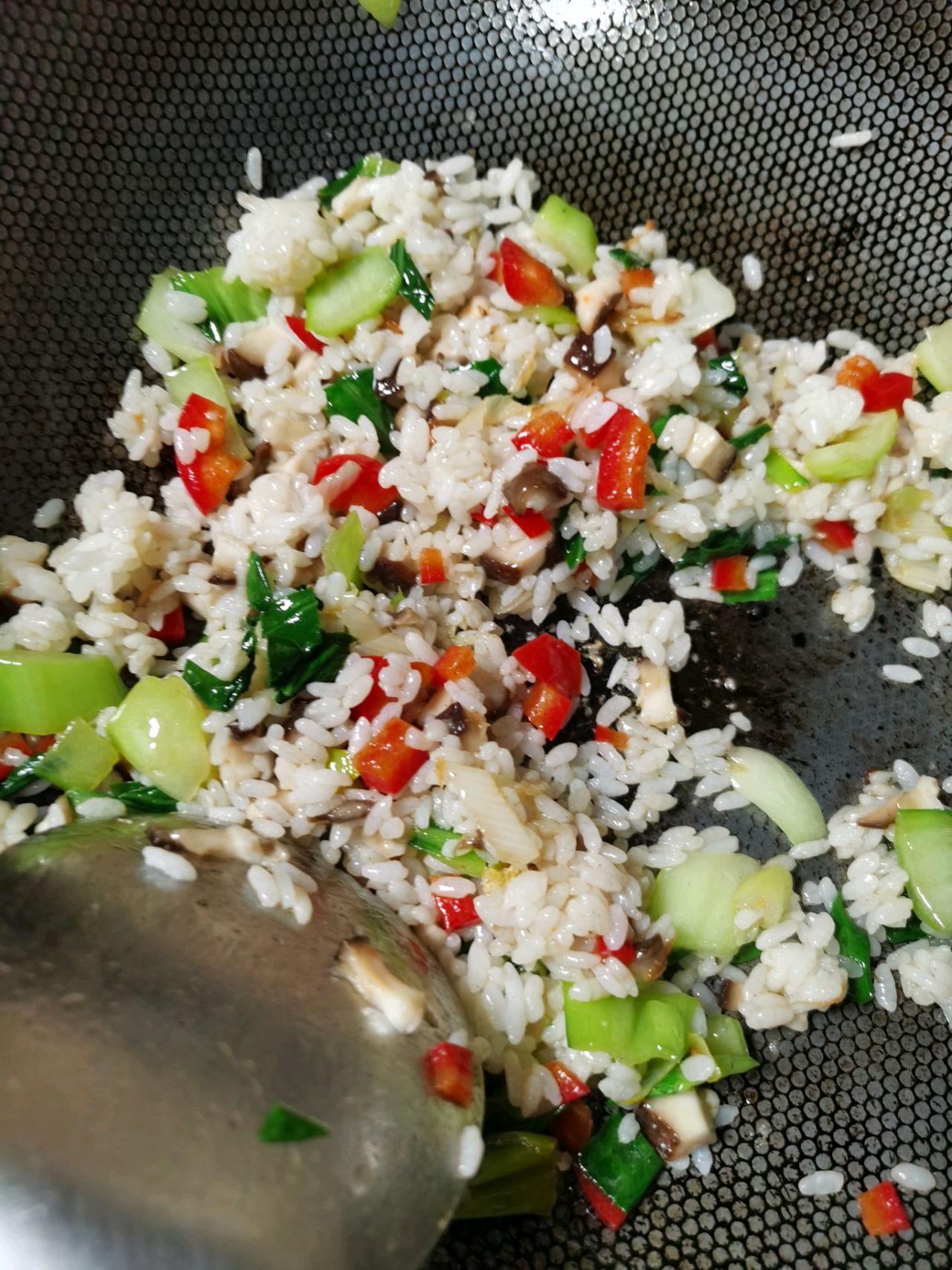 时蔬蛋炒饭