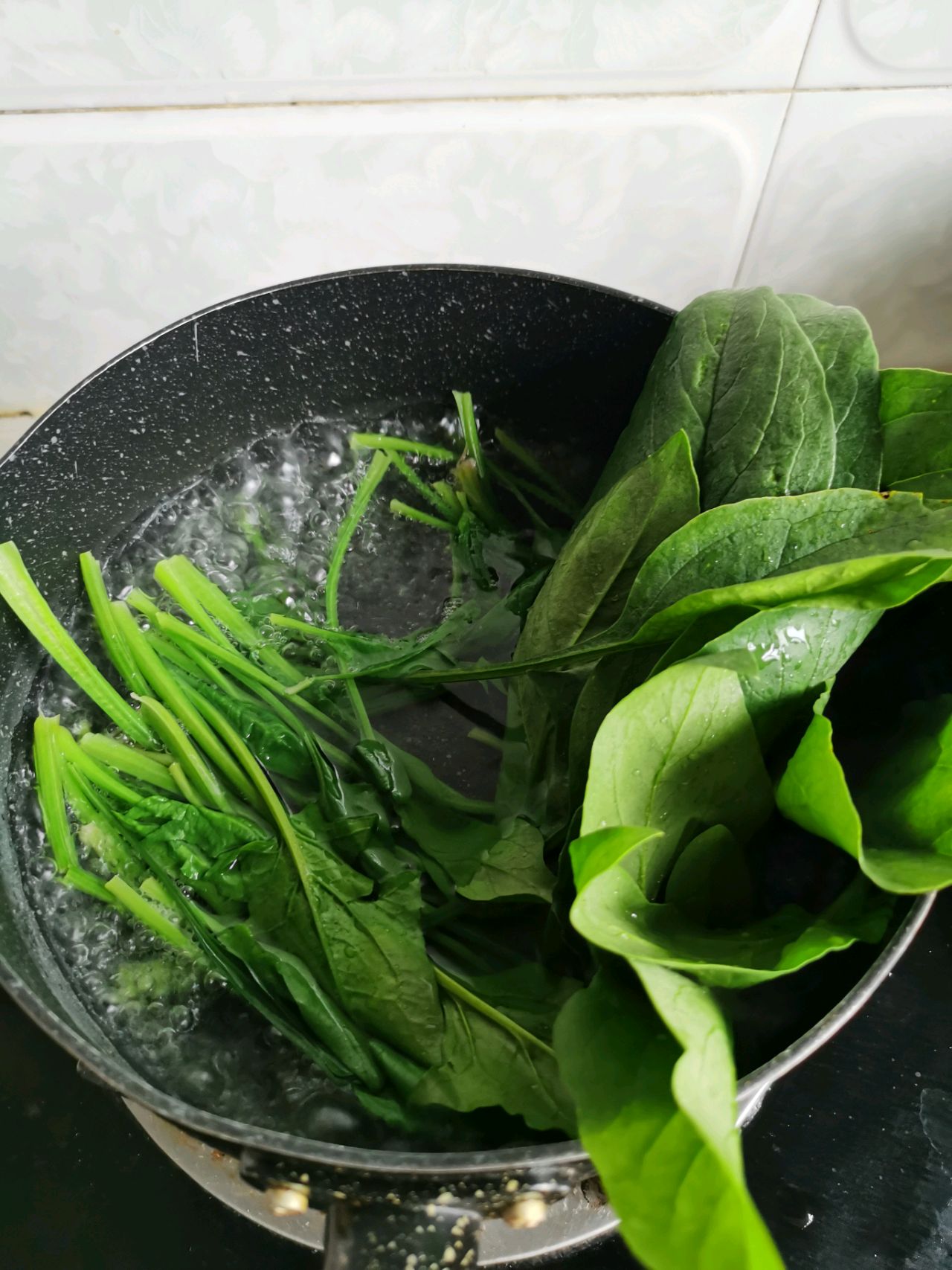 时蔬鲜虾馄饨