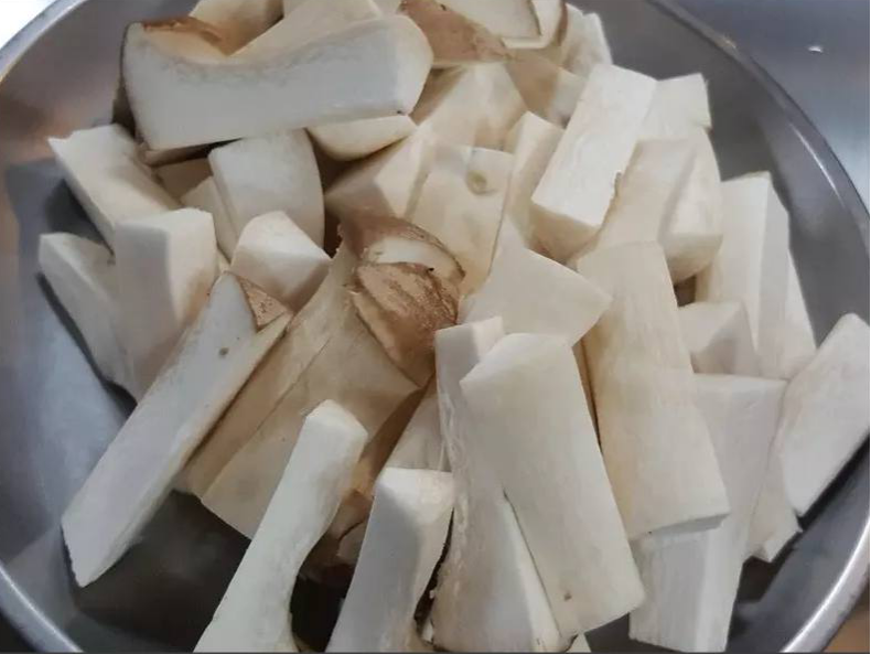 食欲爆棚的金沙杏鲍菇