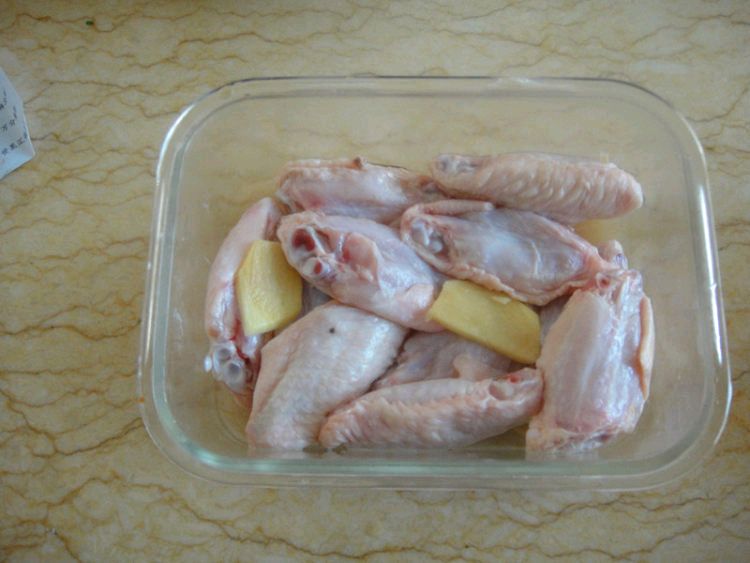 食欲开胃的话梅鸡翅