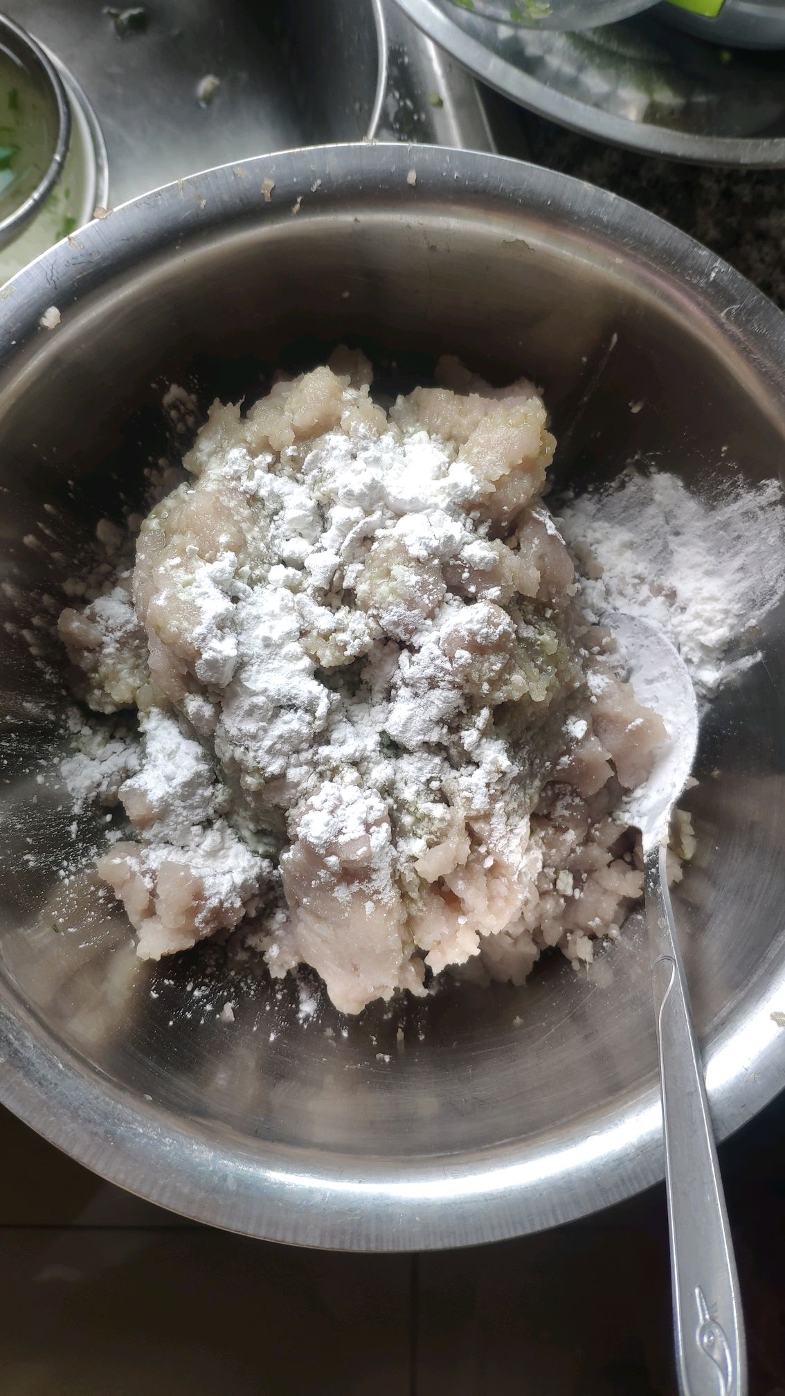 手打马鲛鱼丸