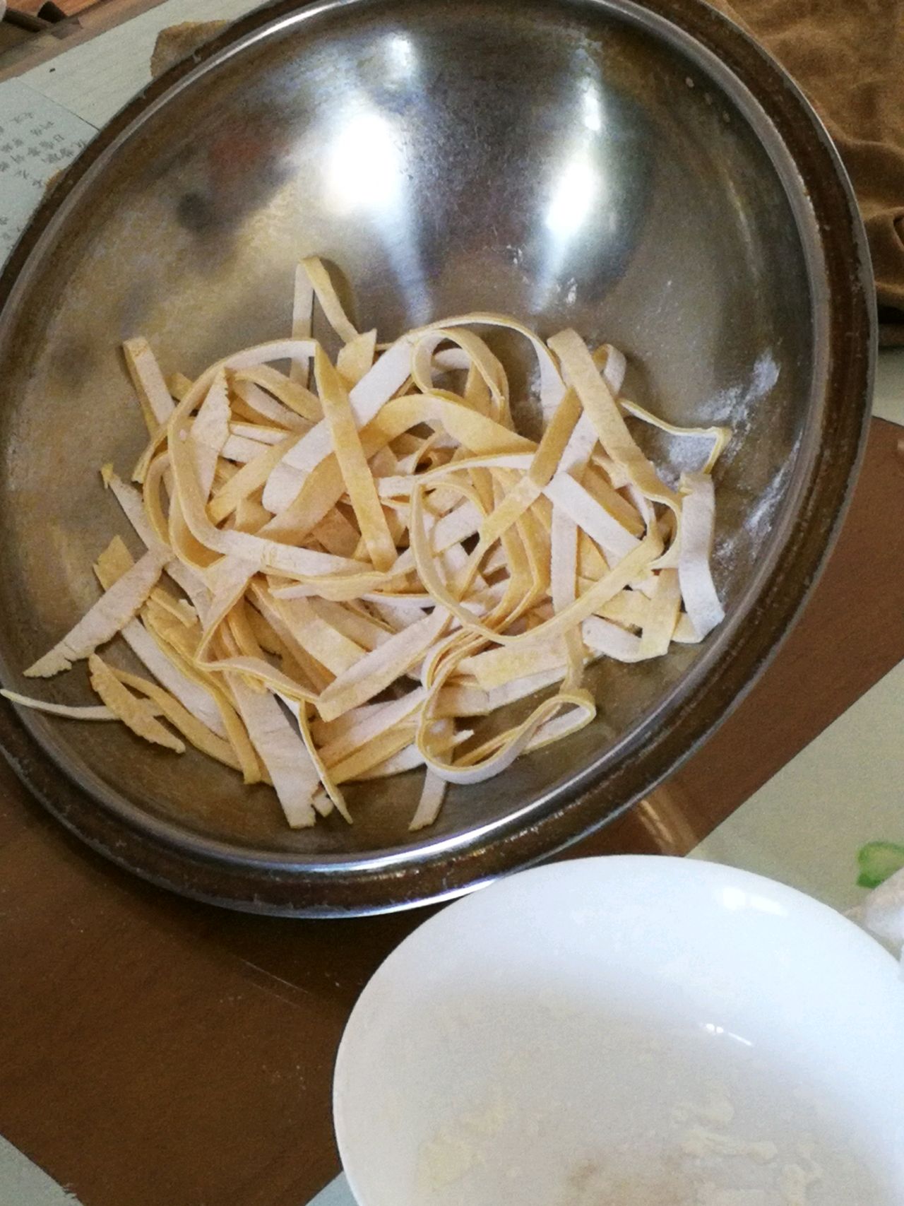 手擀鸡蛋面