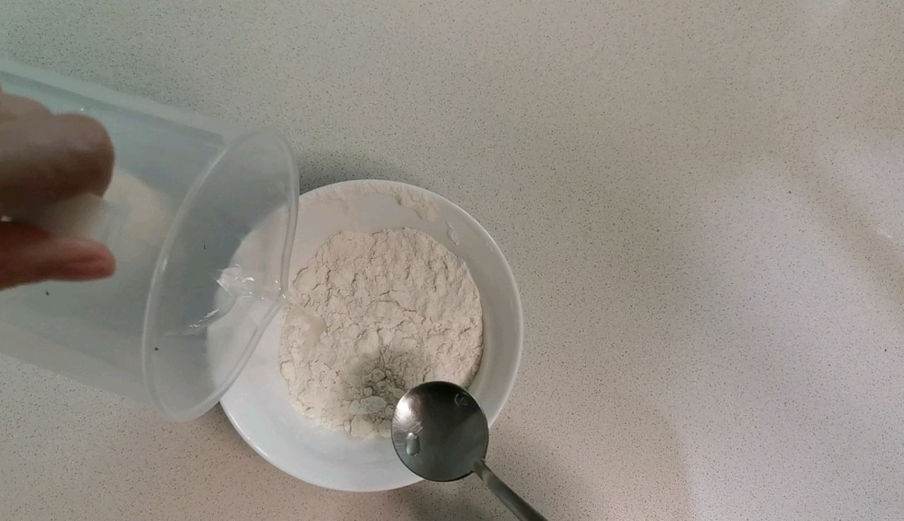 手揉火龙果软欧包