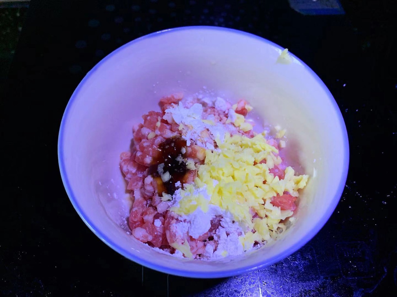 瘦身绝佳 减脂莲藕蒸肉