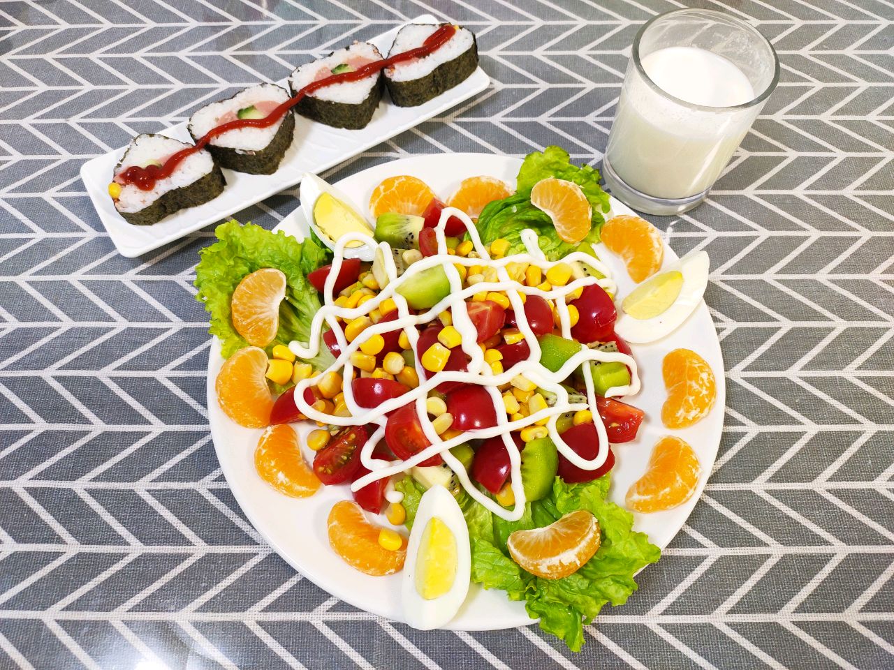 寿司+果蔬沙拉