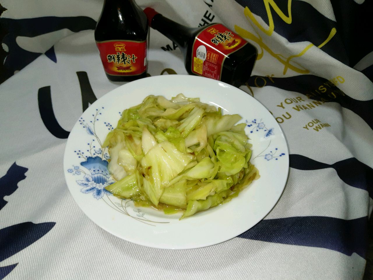手撕辣汁包菜