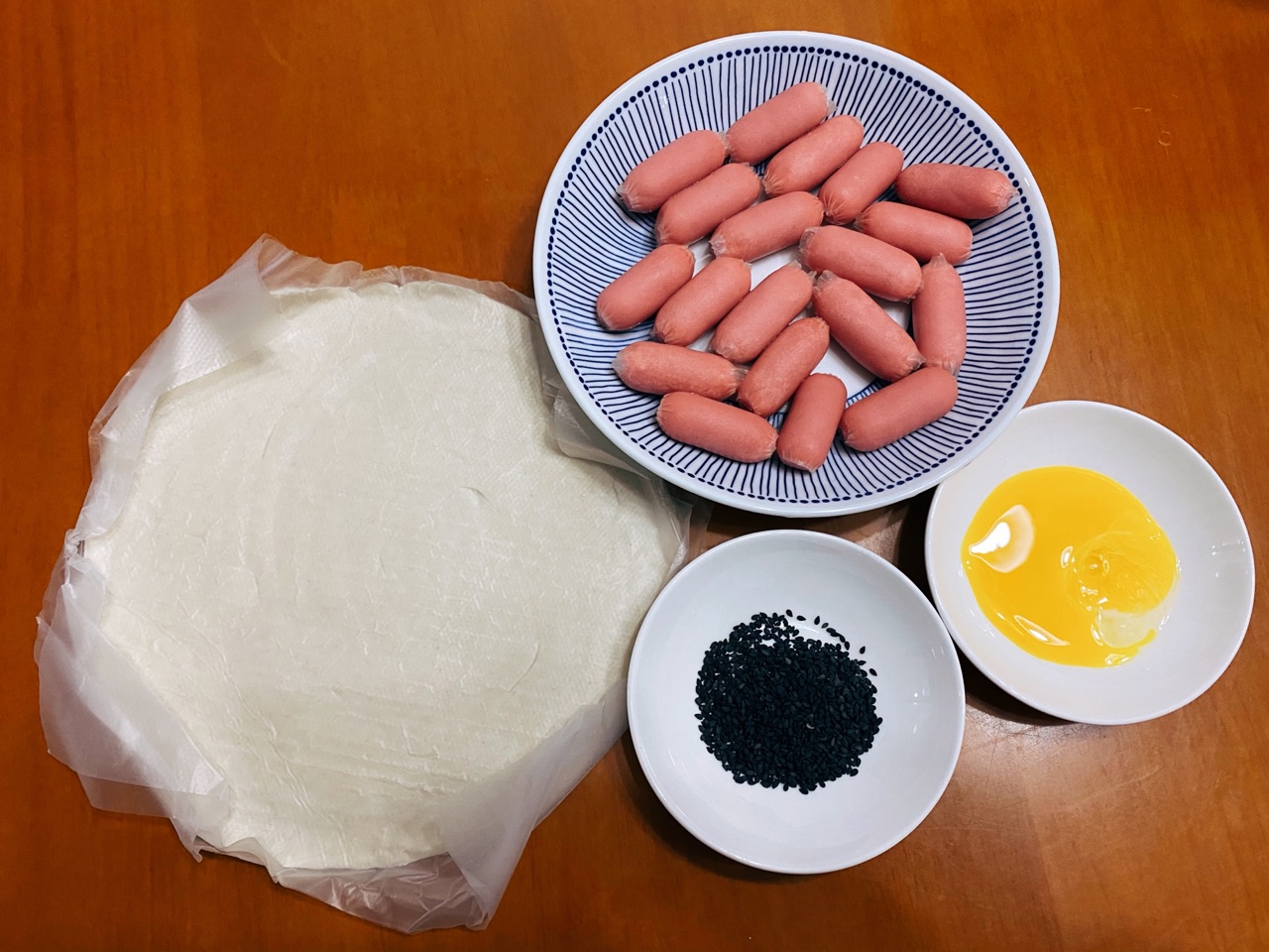 手抓饼肠仔卷