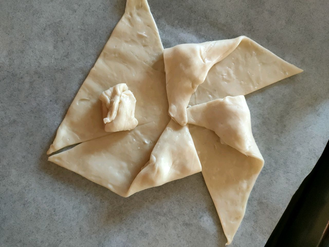 手抓饼的一百零一种玩法～情人节的大风车