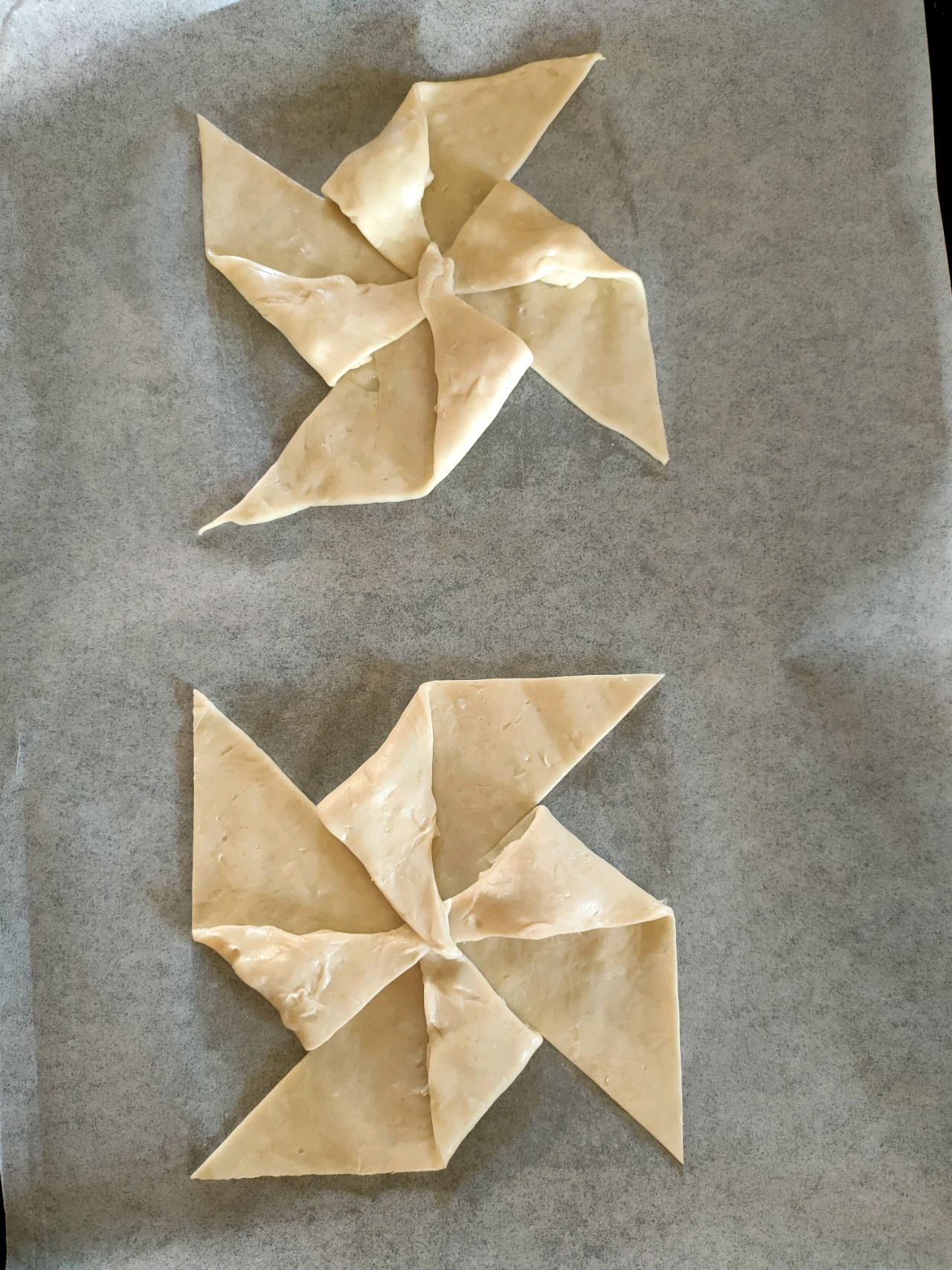 手抓饼的一百零一种玩法～情人节的大风车