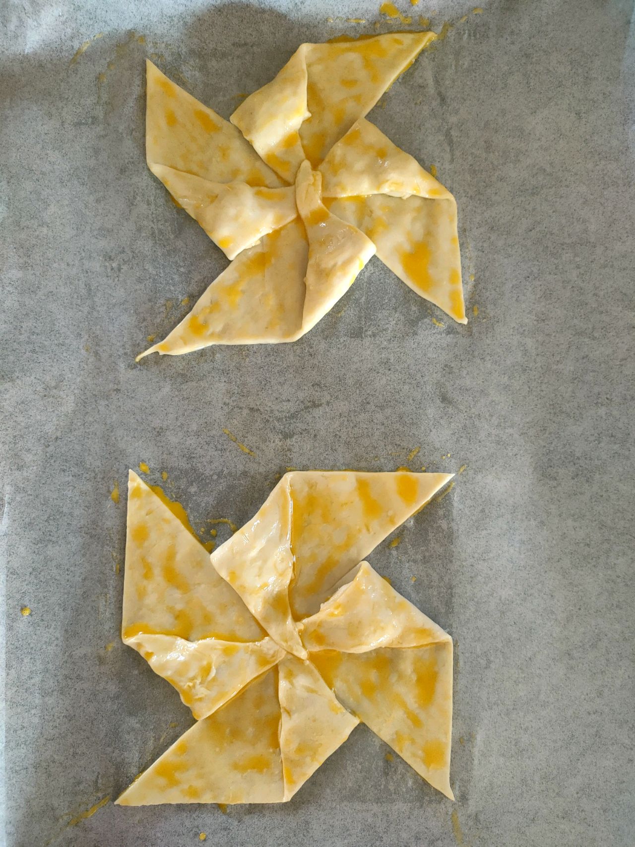 手抓饼的一百零一种玩法～情人节的大风车