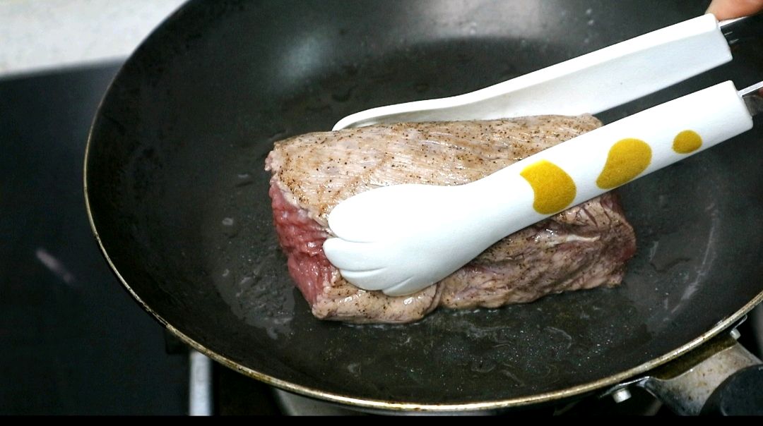 手抓饼惠灵顿牛排